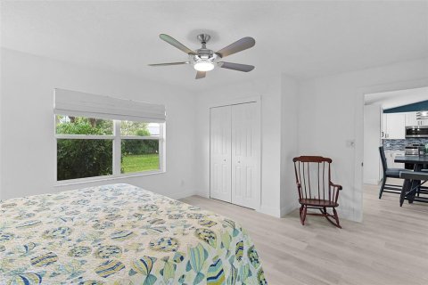 Villa ou maison à vendre à Lady Lake, Floride: 3 chambres, 141.68 m2 № 1913121 - photo 20