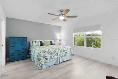 Casa en venta en Lady Lake, Florida, 3 dormitorios, 141.68 m2 № 1913121 - foto 19