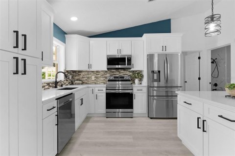 Casa en venta en Lady Lake, Florida, 3 dormitorios, 141.68 m2 № 1913121 - foto 16