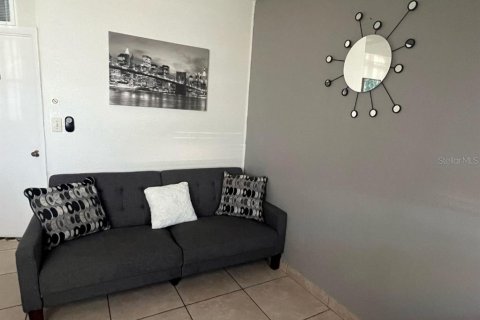 Villa ou maison à louer à Orlando, Floride: 1 chambre, 27.87 m2 № 1800143 - photo 7