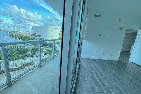 Copropriété à louer à Miami, Floride: 2 chambres, 113.34 m2 № 1990802 - photo 16