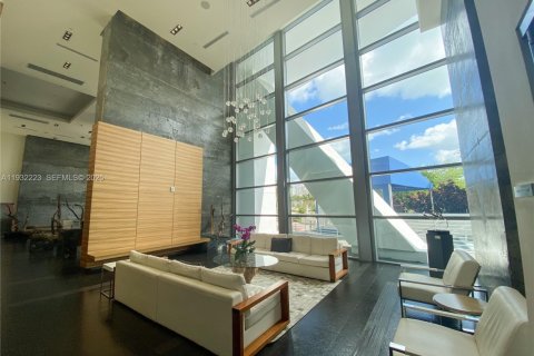 Copropriété à louer à Miami, Floride: 2 chambres, 113.34 m2 № 1990802 - photo 3