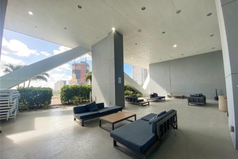 Copropriété à louer à Miami, Floride: 2 chambres, 113.34 m2 № 1990802 - photo 7