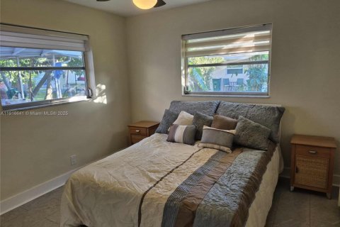 Villa ou maison à vendre à Tamarac, Floride: 2 chambres, 93.09 m2 № 2079881 - photo 11