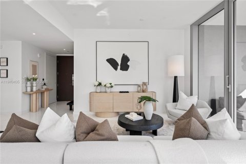 Condo in Miami, Florida, 3 bedrooms  № 1998121 - photo 3