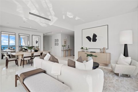 Condo in Miami, Florida, 3 bedrooms  № 1998121 - photo 4