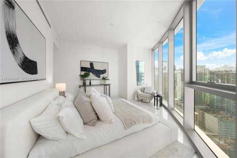 Condo in Miami, Florida, 3 bedrooms  № 1998121 - photo 22