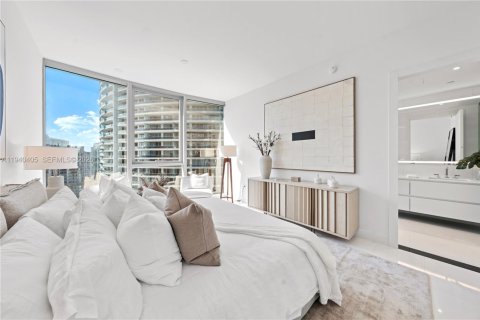 Condo in Miami, Florida, 3 bedrooms  № 1998121 - photo 18