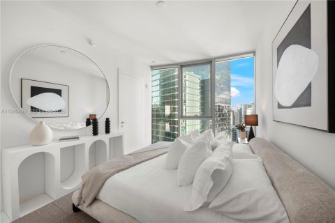 Condo in Miami, Florida, 3 bedrooms  № 1998121 - photo 27