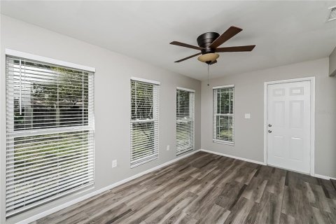 Casa en alquiler en Clearwater, Florida, 3 dormitorios, 110.93 m2 № 1882967 - foto 7