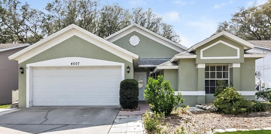 Casa en Valrico, Florida 3 dormitorios, 135.73 m2 № 1914687