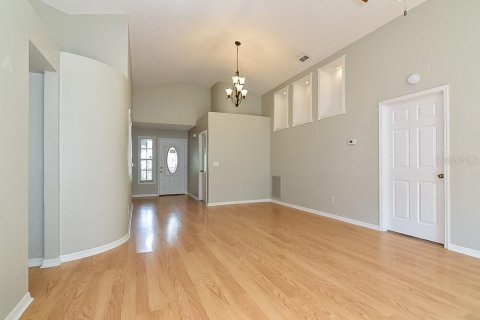 Casa en alquiler en Valrico, Florida, 3 dormitorios, 135.73 m2 № 1914687 - foto 4