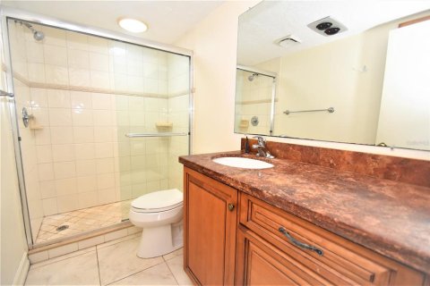Condominio en alquiler en Sarasota, Florida, 3 dormitorios, 122.63 m2 № 1349088 - foto 13