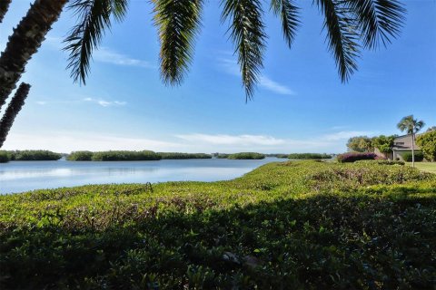 Copropriété à louer à Sarasota, Floride: 3 chambres, 122.63 m2 № 1349088 - photo 18