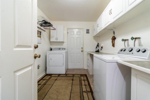 Casa en venta en Fort White, Florida, 3 dormitorios, 176.7 m2 № 2110342 - foto 23