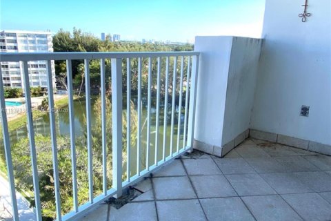 Appartement à louer à Miami, Floride: 1 chambre, 82.59 m2 № 1997515 - photo 15