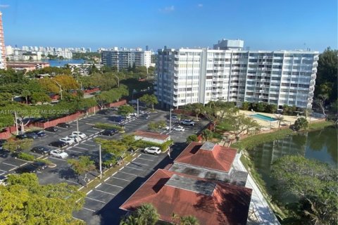 Appartement à louer à Miami, Floride: 1 chambre, 82.59 m2 № 1997515 - photo 13