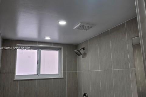 Appartement à louer à Hialeah, Floride: 2 chambres № 2052395 - photo 14