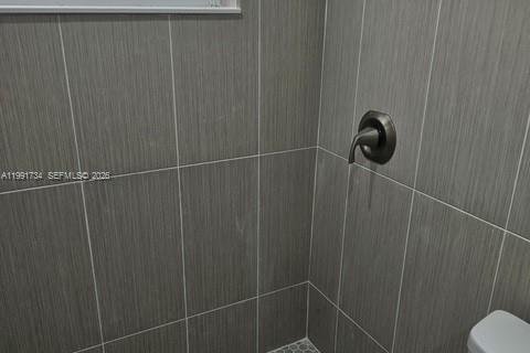 Appartement à louer à Hialeah, Floride: 2 chambres № 2052395 - photo 5