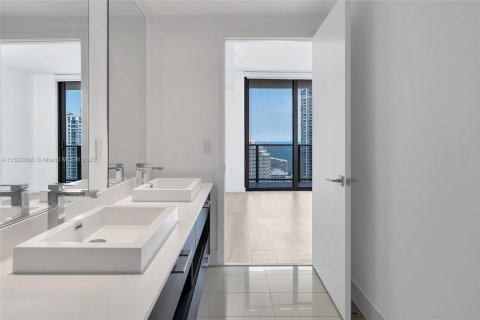 Купить кондоминиум в Майами, Флорида 1 спальня, 73.58м2, № 1961663 - фото 27