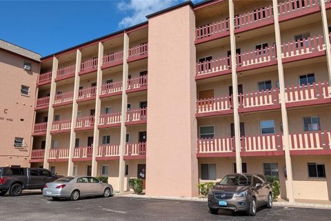 Condo à Bradenton, Floride, 2 chambres  № 2155726