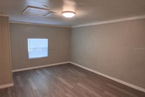 Villa ou maison à louer à Tampa, Floride: 3 chambres, 94.95 m2 № 2113514 - photo 10