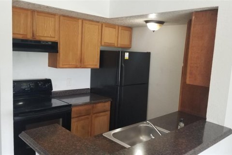 Condo in Orlando, Florida, 2 bedrooms  № 1766124 - photo 10