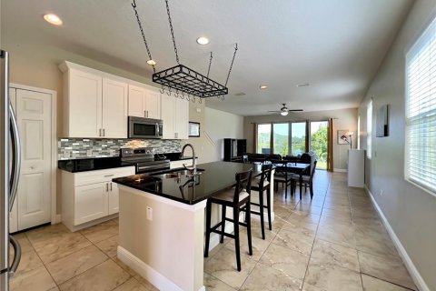 Adosado en venta en Davenport, Florida, 4 dormitorios, 180.97 m2 № 1831627 - foto 5