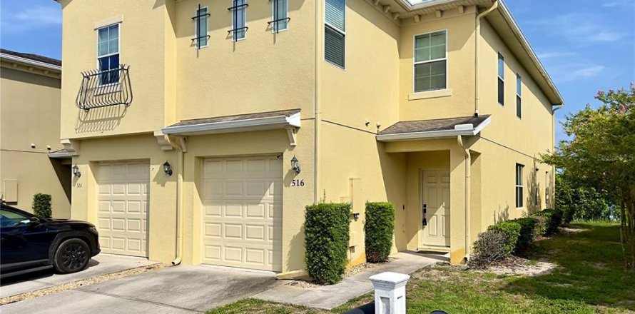 Adosado en Davenport, Florida 4 dormitorios, 180.97 m2 № 1831627