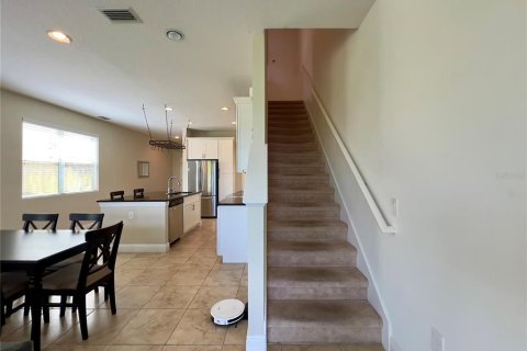 Adosado en venta en Davenport, Florida, 4 dormitorios, 180.97 m2 № 1831627 - foto 18