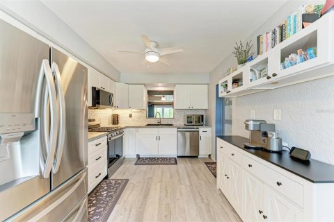 Casa en venta en Ellenton, Florida, 4 dormitorios, 248.51 m2 № 2215065 - foto 18