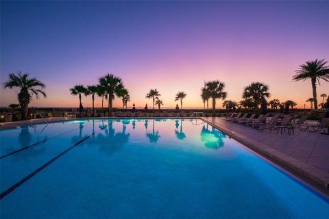 Condo in Sarasota, Florida, 2 bedrooms № 2149467 - photo 30