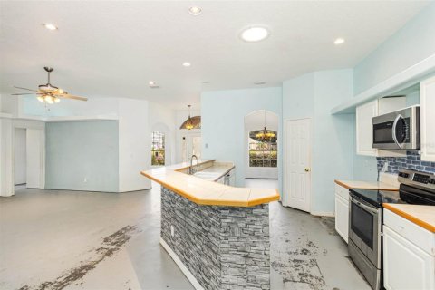 Casa en venta en Clermont, Florida, 4 dormitorios, 225.75 m2 № 1881282 - foto 5