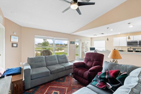Villa ou maison à vendre à Parrish, Floride: 4 chambres, 145.86 m2 № 1855559 - photo 10