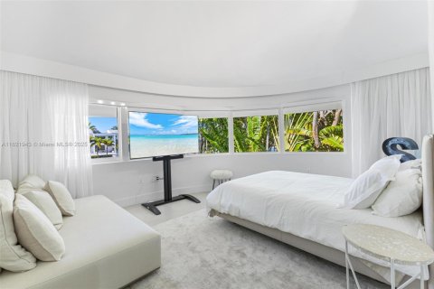 Villa ou maison à vendre à Key Biscayne, Floride: 4 chambres, 618.82 m2 № 1963152 - photo 29