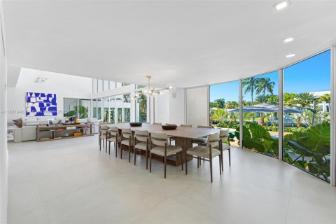 Villa ou maison à vendre à Key Biscayne, Floride: 4 chambres, 618.82 m2 № 1963152 - photo 20