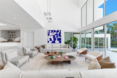 Villa ou maison à vendre à Key Biscayne, Floride: 4 chambres, 618.82 m2 № 1963152 - photo 18