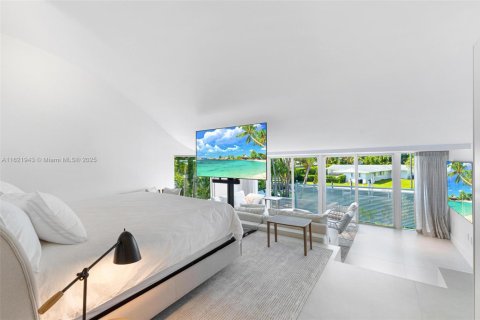 Villa ou maison à vendre à Key Biscayne, Floride: 4 chambres, 618.82 m2 № 1963152 - photo 23