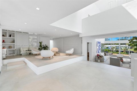 Villa ou maison à vendre à Key Biscayne, Floride: 4 chambres, 618.82 m2 № 1963152 - photo 14