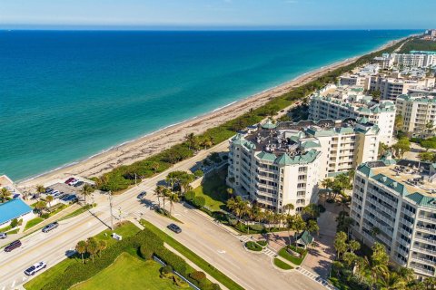 Condominio en Jupiter, Florida, 2 dormitorios № 2087720