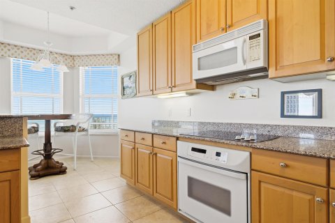 Condominio en venta en Jupiter, Florida, 2 dormitorios, 219.44 m2 № 2087720 - foto 25