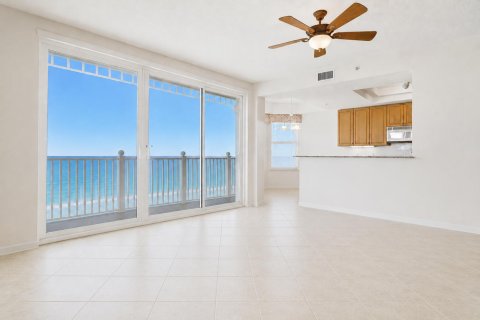Condominio en venta en Jupiter, Florida, 2 dormitorios, 219.44 m2 № 2087720 - foto 15
