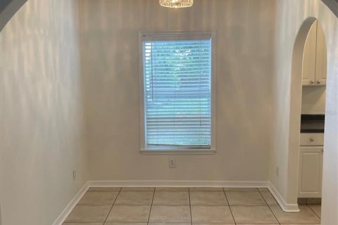 Casa en alquiler en Tampa, Florida, 3 dormitorios, 100.61 m2 № 2142861 - foto 5