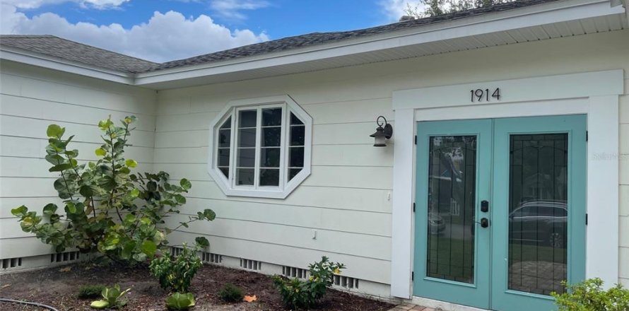 Casa en Tampa, Florida 3 dormitorios, 100.61 m2 № 2142861