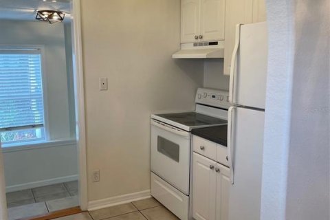 Casa en alquiler en Tampa, Florida, 3 dormitorios, 100.61 m2 № 2142861 - foto 7