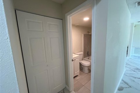 Villa ou maison à louer à Orlando, Floride: 3 chambres, 135.45 m2 № 1851163 - photo 12