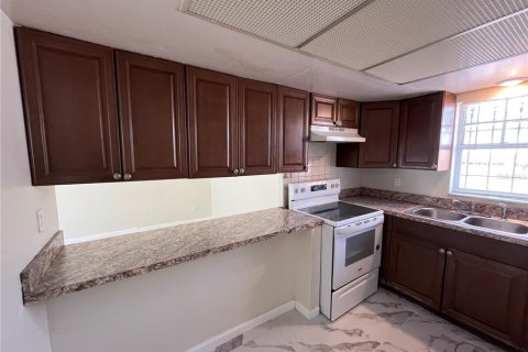 Villa ou maison à louer à Orlando, Floride: 3 chambres, 135.45 m2 № 1851163 - photo 9