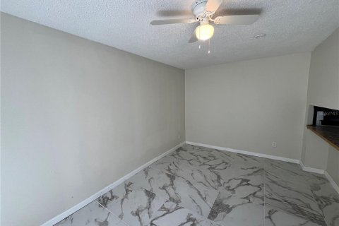 Villa ou maison à louer à Orlando, Floride: 3 chambres, 135.45 m2 № 1851163 - photo 8
