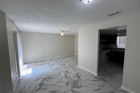 Villa ou maison à louer à Orlando, Floride: 3 chambres, 135.45 m2 № 1851163 - photo 7