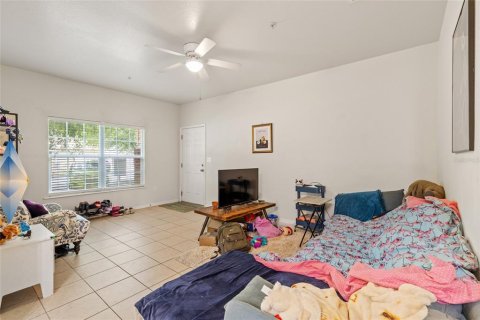 Copropriété à vendre à Gainesville, Floride: 2 chambres, 110.37 m2 № 1808476 - photo 7